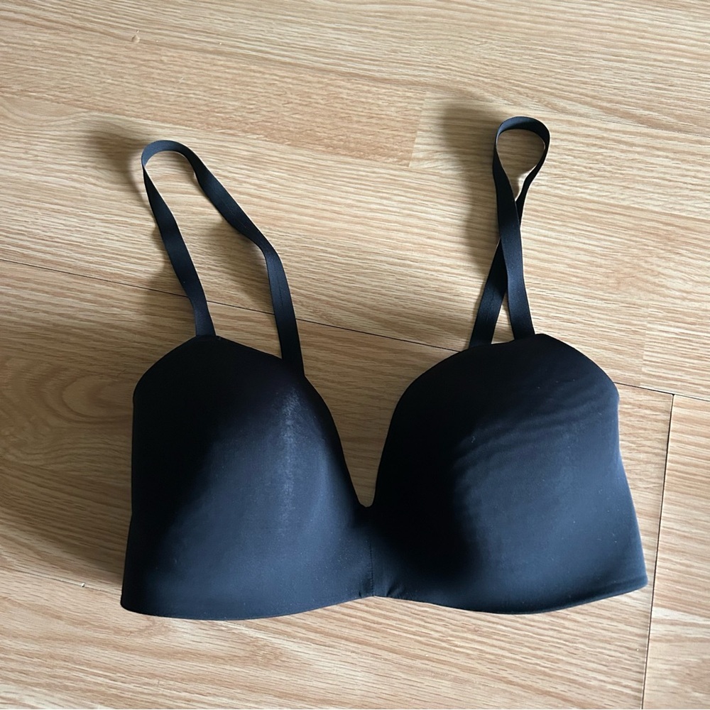 Secret Treasures Black Wireless T-Shirt Bra 34D